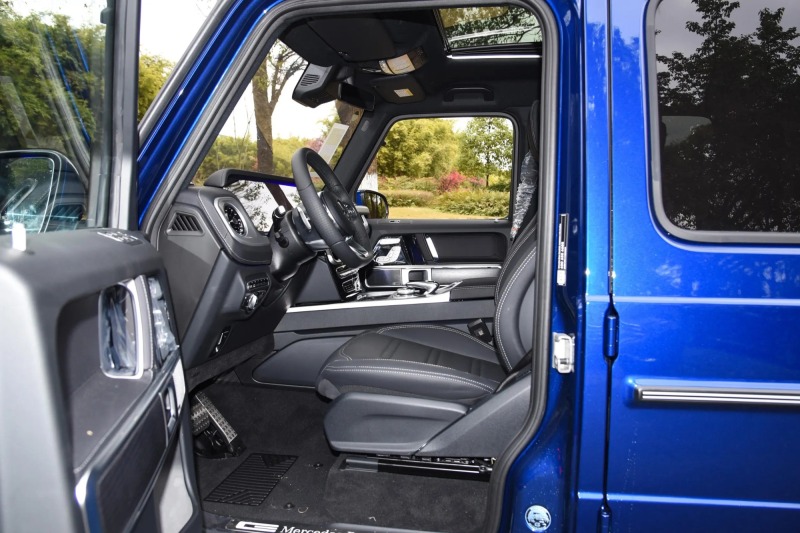 Benz G-level G500