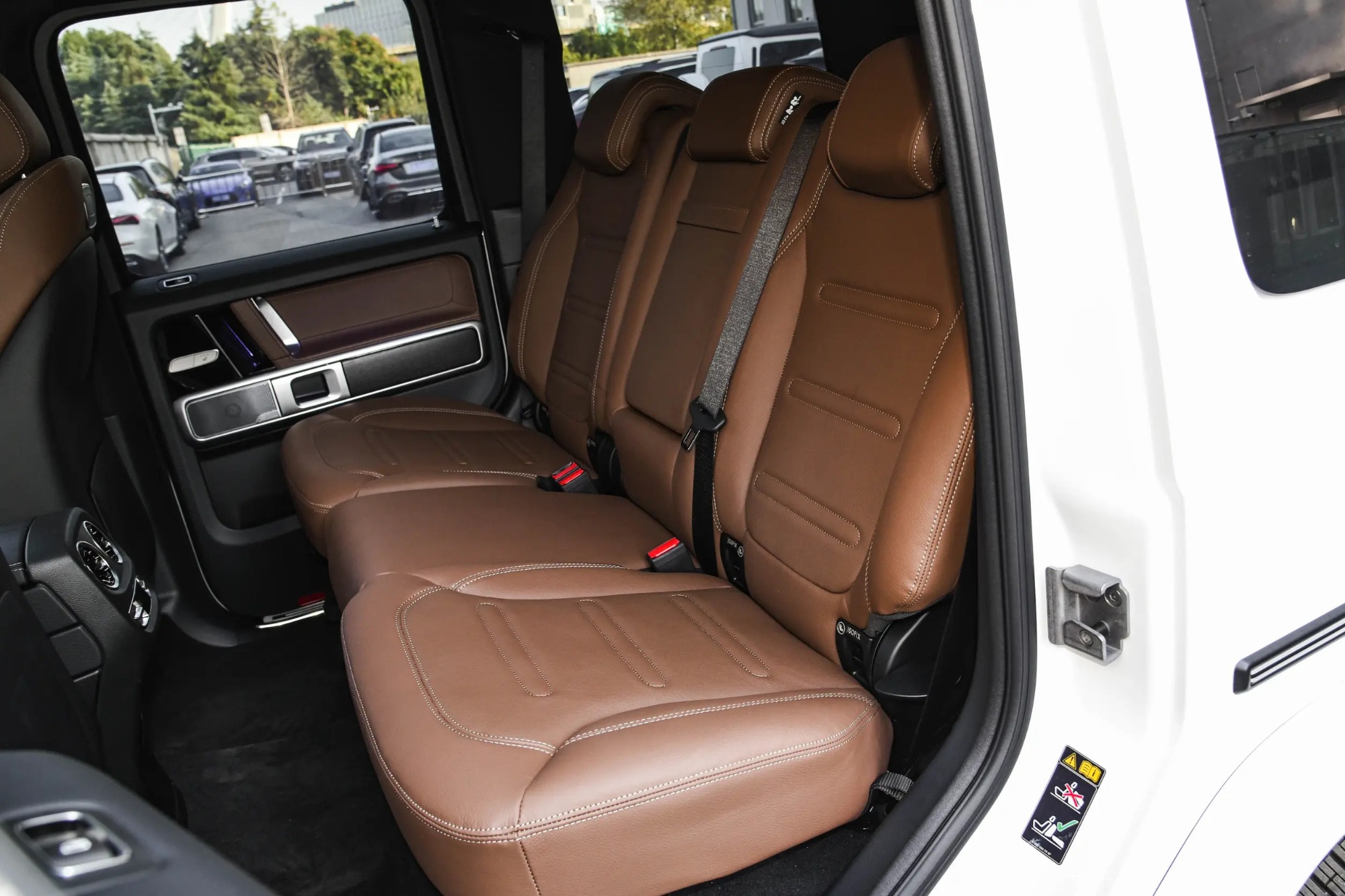 Benz G-level G500
