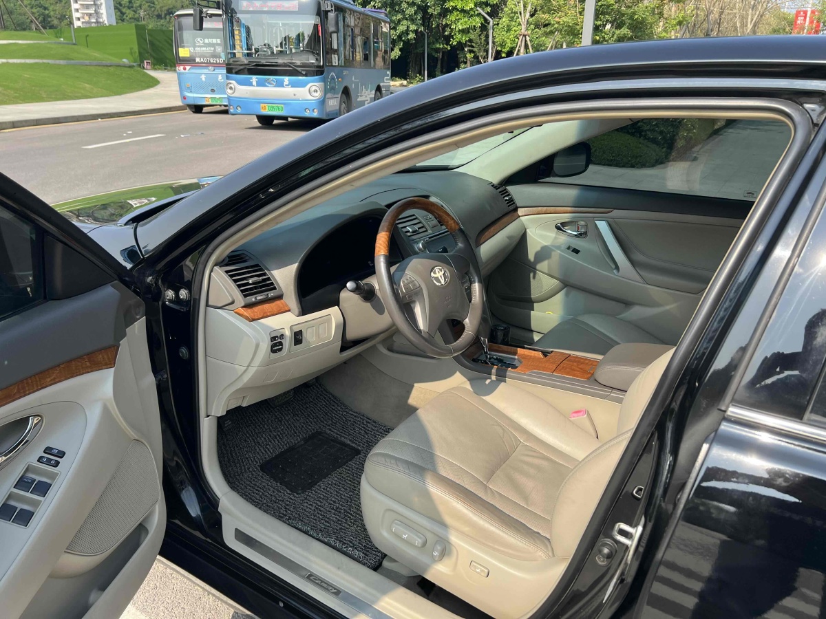 Sep.2012 Toyota Camry 200G Classic Luxury Version