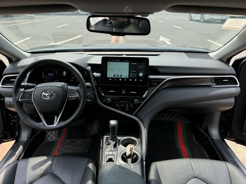 Oct.2021 Toyota Camry 2.5G Luxury Version