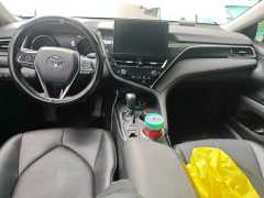Nov.2021 Toyota Camry 2.0G Luxury Version