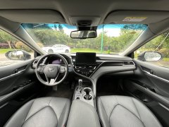Jun.2021 Toyota Camry dual engine 2.5HG Luxury Version