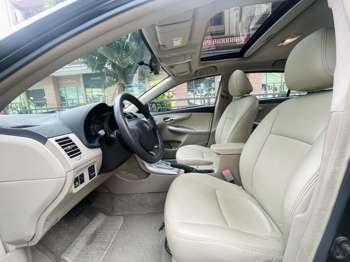 Sep.2012 Toyota Corolla 1.8L CVT GL-i Commemorative Version