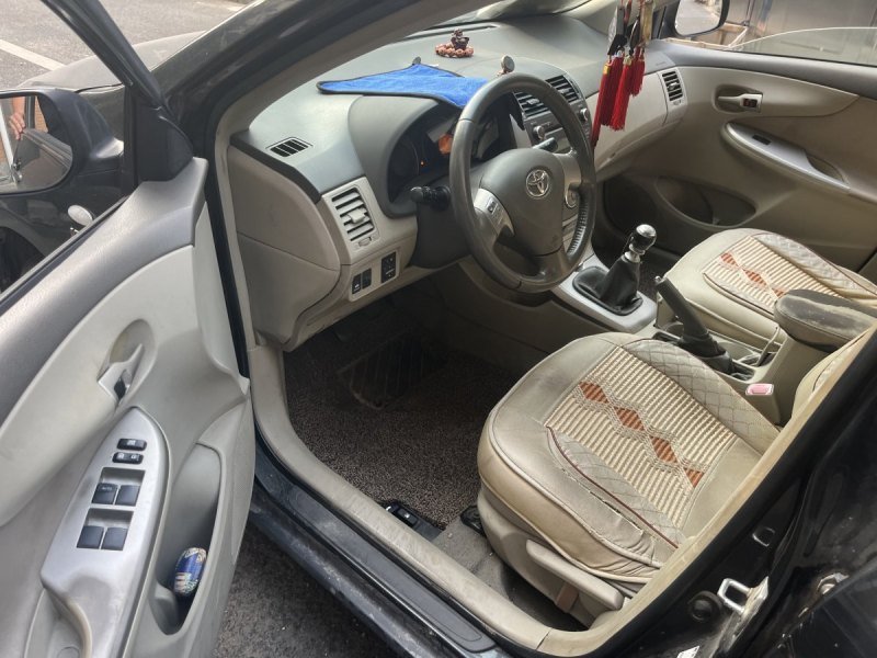 Sep.2009 Toyota Corolla 1.8L Manual GL-i Sunroof Special Version