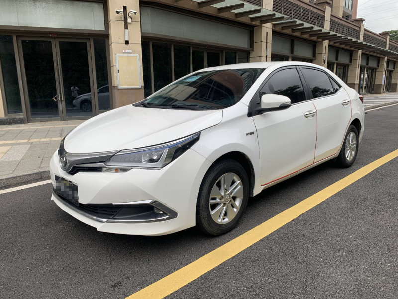 Dec.2016 Toyota Corolla Revised dual engine 1.8L E-CVT Pioneer Version