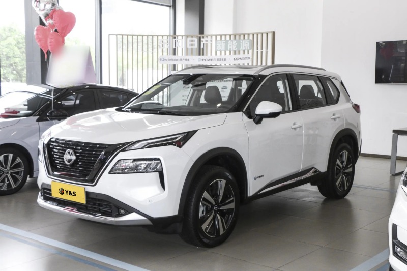 Dongfeng Nissan X-TRAIL e-POWER Super hybrid dual motor 4WD black gold version