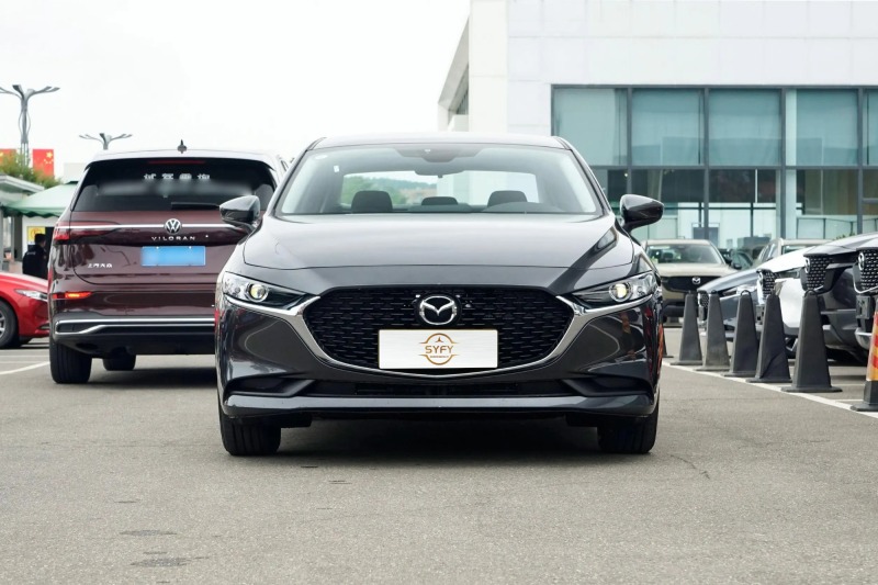 Mazda3 Axela 2023 1.5L Manual Zhimei Edition