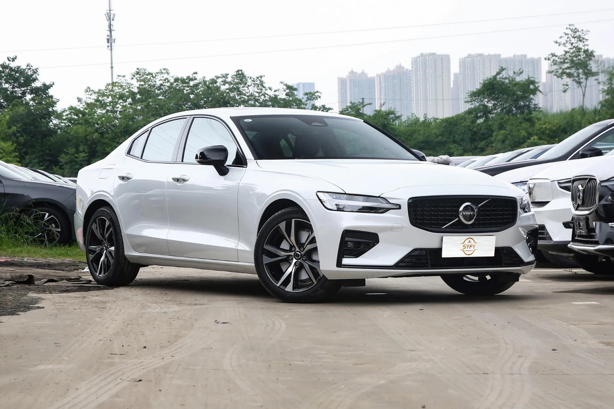 Volvo S60 2025 B4 Zhiya Sport Edition