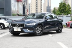 Volvo S60 2025 B4 Zhiyi Luxury Edition