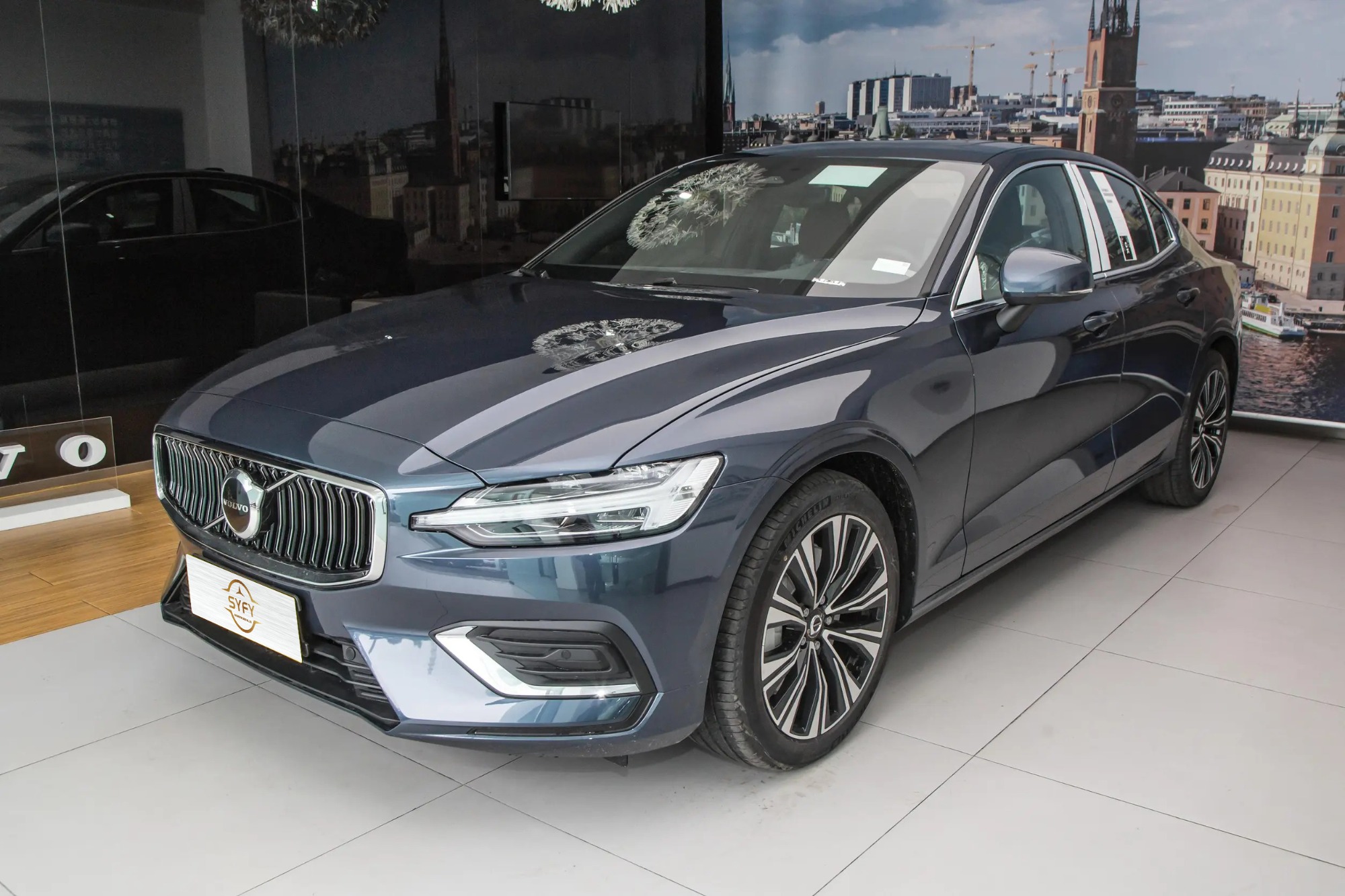 Volvo S60 2025 B4 Zhiyuan Luxury Edition