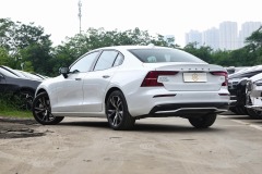 Volvo S60 2025 B4 Zhiya Sport Edition
