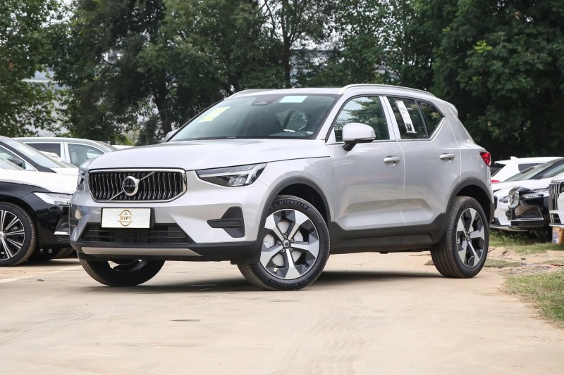 Volvo XC40 2025 B4 4WD Zhiyuan Sport Edition