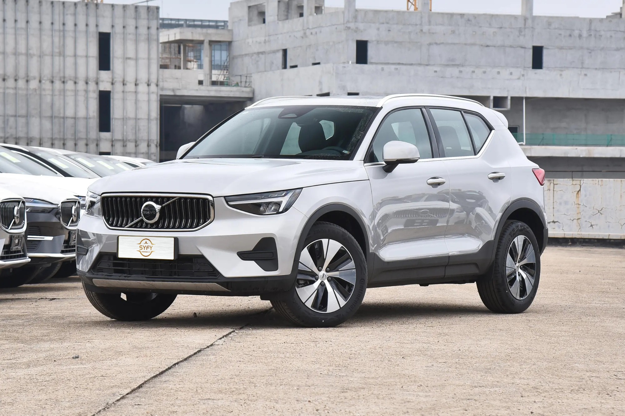 Volvo XC40 2025 B3 Zhiyuan Luxury Edition