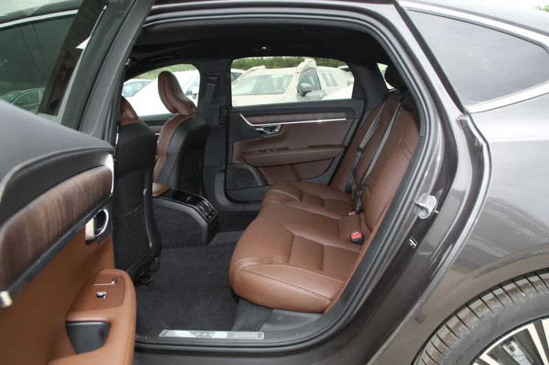 Volvo S90 2025 B5 Zhiyuan Luxury Edition