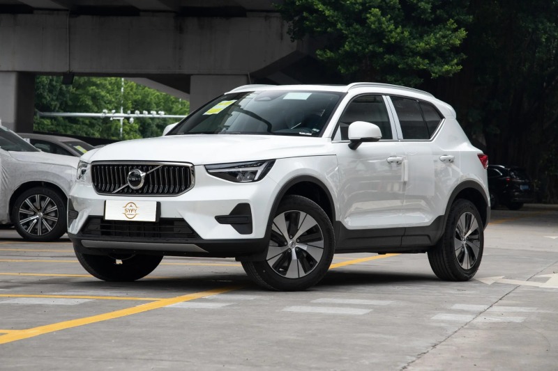 Volvo XC40 2025 B3 Zhiyuan Luxury Edition