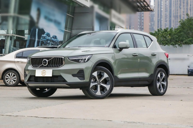 Volvo XC40 2025 B3 Zhiyuan Luxury Edition