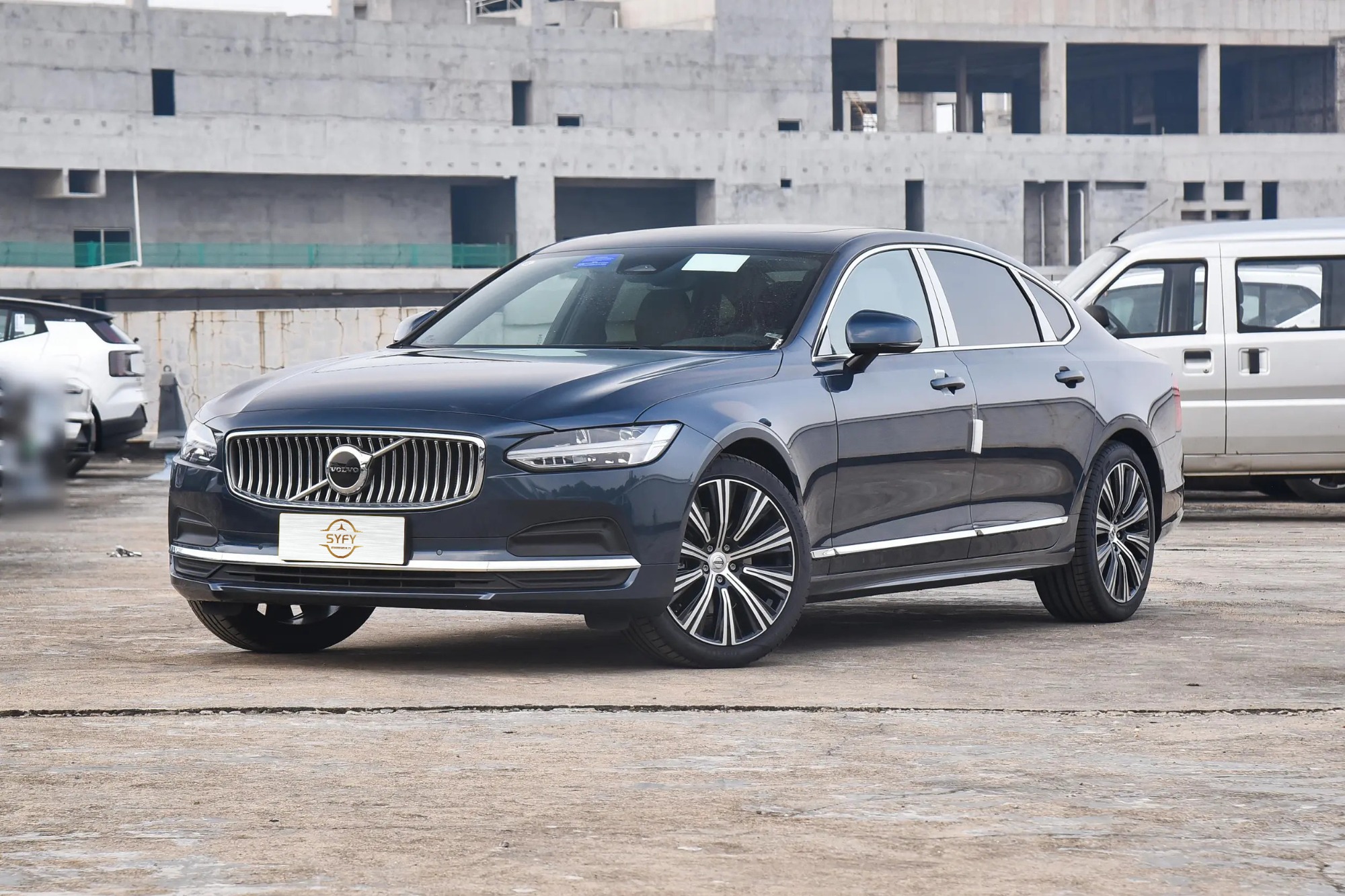 Volvo S90 2025 B5 Zhiyuan Luxury Edition