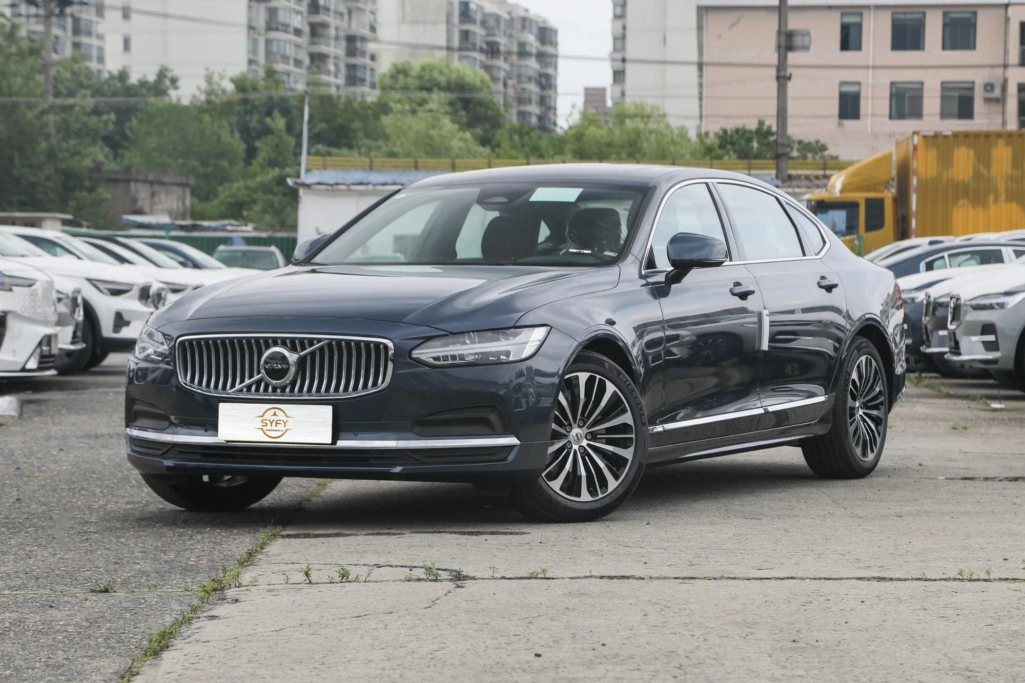 Volvo S90 2025 B5 Zhiyi Luxury Edition