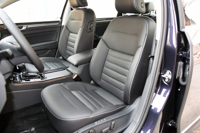Volkswagen Passat 2017 DSG Lingzun Edition