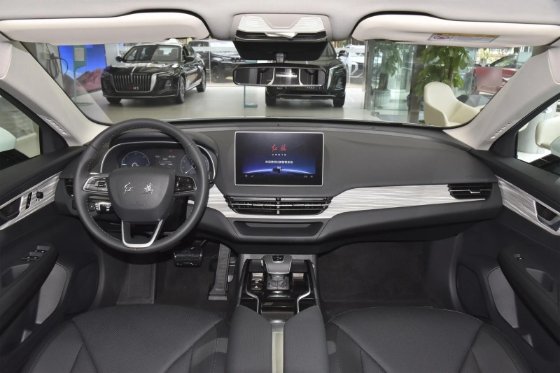 Hongqi E-QM5 2024 500KM Travel Edition 100kw