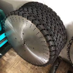 Large saw blade