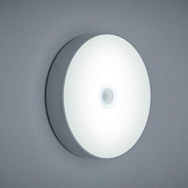 Xiaomi USB Rechargeable LED PIR Motion Sensor Night Light 8 Light Bead Cabinet Closet Wall Lamp The kitchen lamp