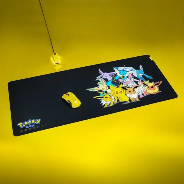 NEW Razer x Pikachu Viper Ultimate Mouse Yellow + Charging Dock
