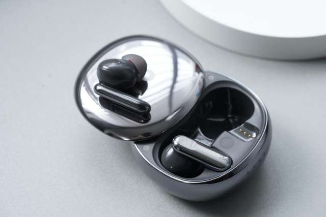 iFLYBUDS Nano+ Smart Bluetooth Earphone Noise Reduction Intelligent simultaneous interpreting Transcription Conference Recording