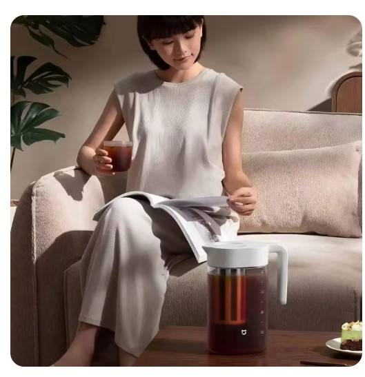 Xiaomi Mijia Large Capacity Cold Water Kettle Iced Beverage Dispenser Refrigerator Cold Juice Drink High Quality Storage Tank