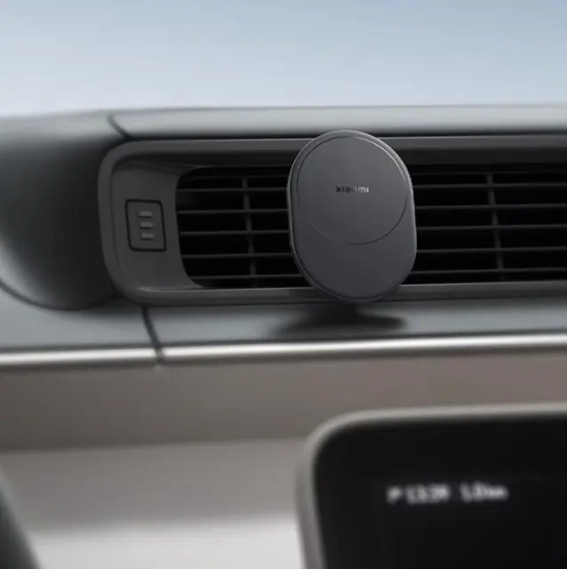 Xiaomi 30W Magnetic Wireless Car Charger For Xiaomi Mi 17 Pro Max iPhone 17 Pro