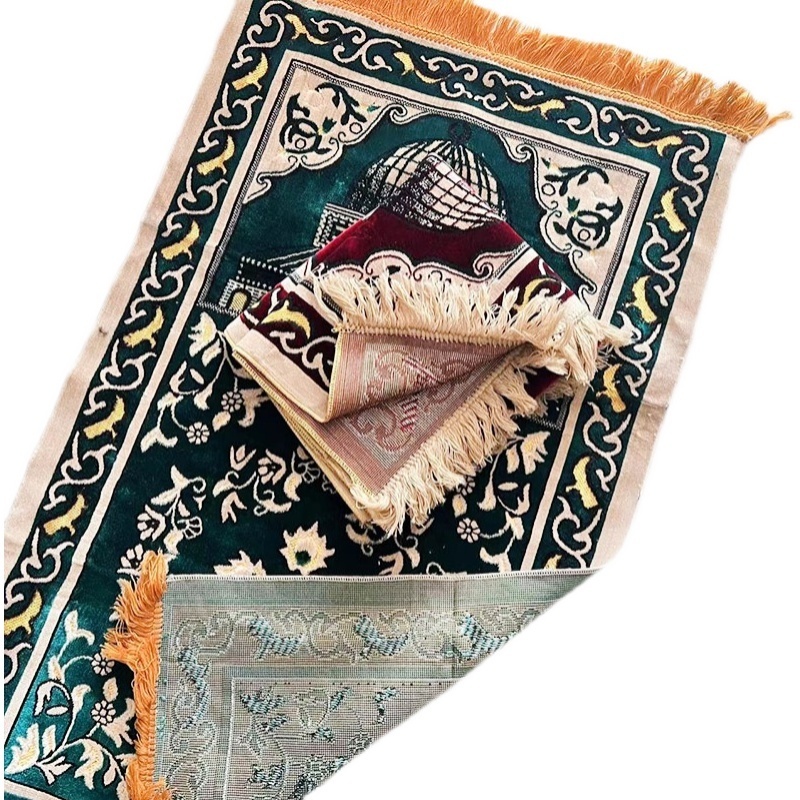 Wholesale Luxury Prayer Rug for Muslim Prayer Mat Rugs for Islam Christian