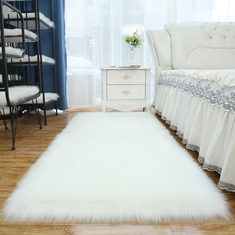 Area Rug for Kids Play Room Warm Soft Faux Fur Luxury Carpet Plush Throw Rugs Nursery Rugs Baby Crawling Carpet