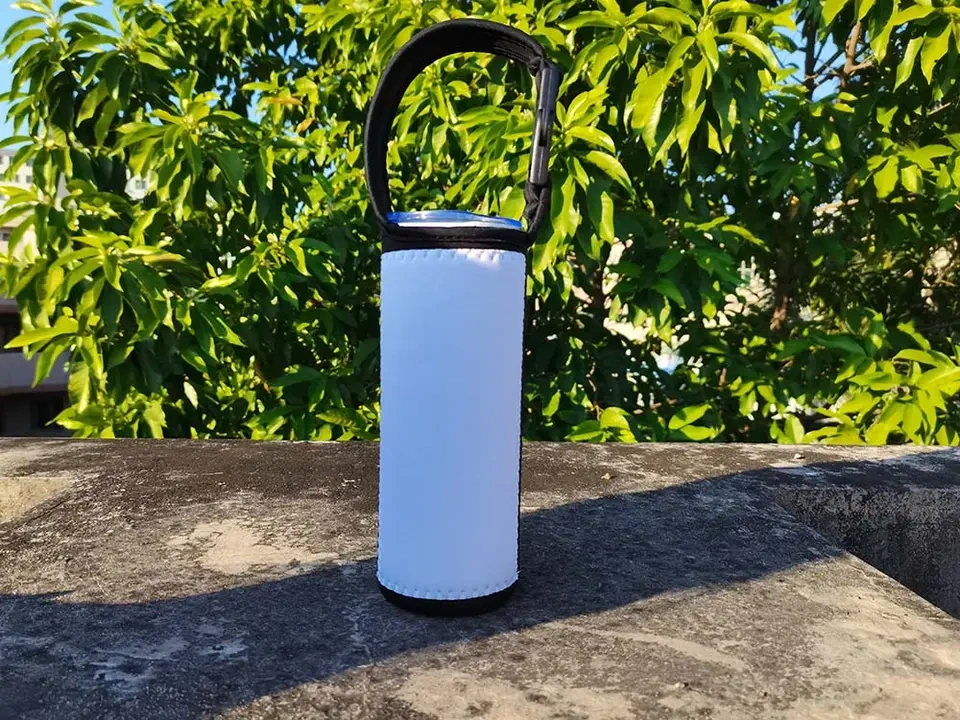 Popular Straight Water Bottle Sleeve Neoprene 20 oz Skinny Tumbler Holder with Handle