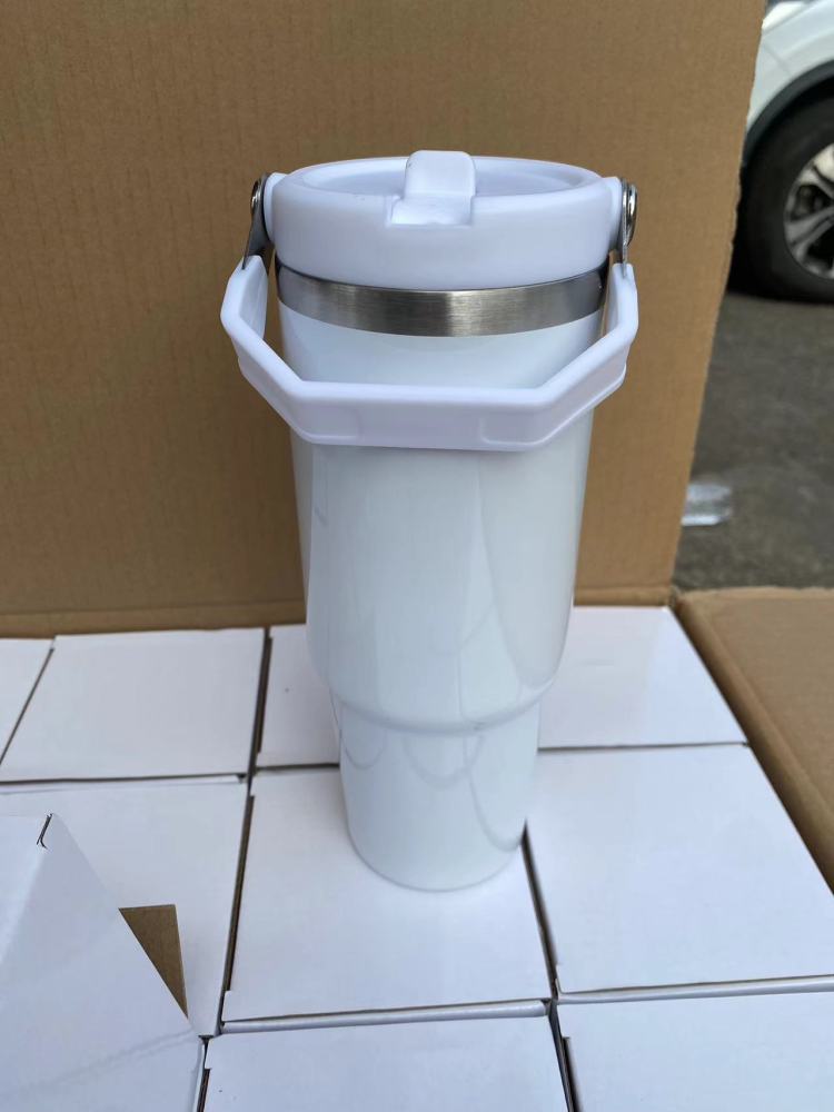 30oz colores tavel  handle lid mugs