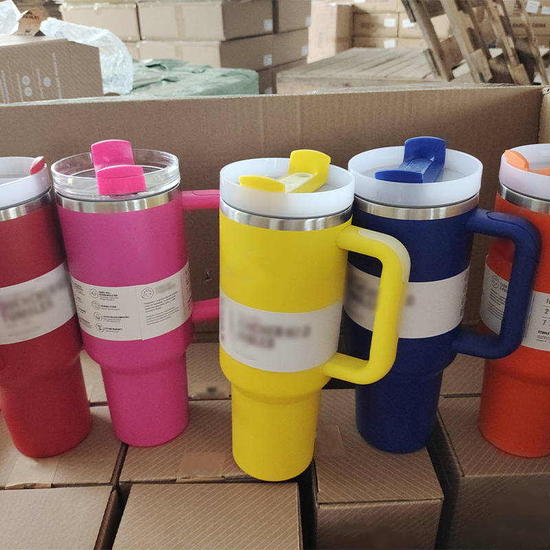 Custom Tumbler 40oz Double Wall Stainless Steel Vacuum Insulated Coffee Mug 40 oz Water Cup With Handle and Straw Lid