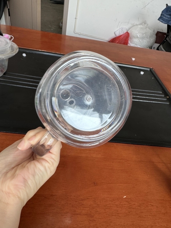 25 Pack China Warehouse New Style 20oz Pre-drilled Snow Globe Cup 20 oz Plastic Colorful and Clear Lids Mason Jars with Handles and Plug Acrylic Mugs for DIY Glitters