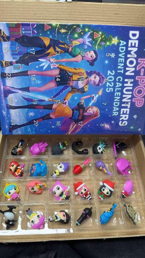 K-Pop Devil Hunter 24days toys christmas countdown Calendar