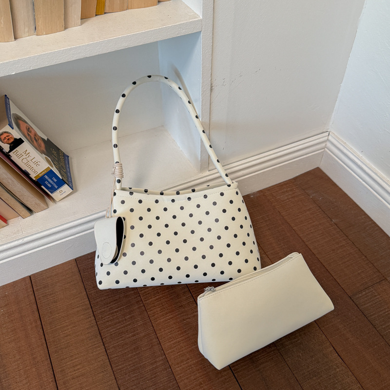 Instagram-Style Niche Design vegan suede Shoulder Bag