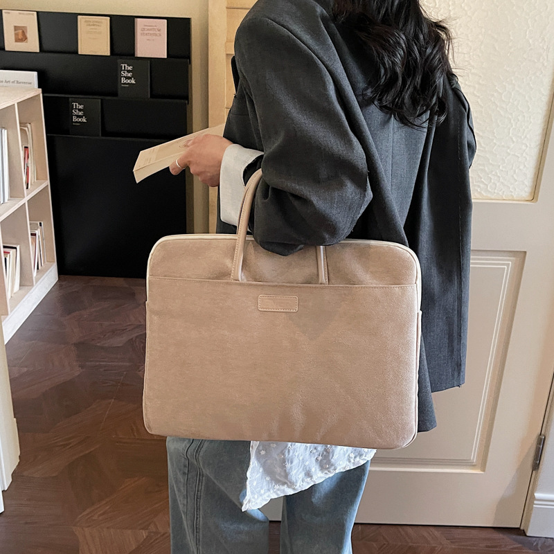 Business suede handbag for women, portable laptop bag, high-quality feel, suitable for commuting, financial documents, and office use.