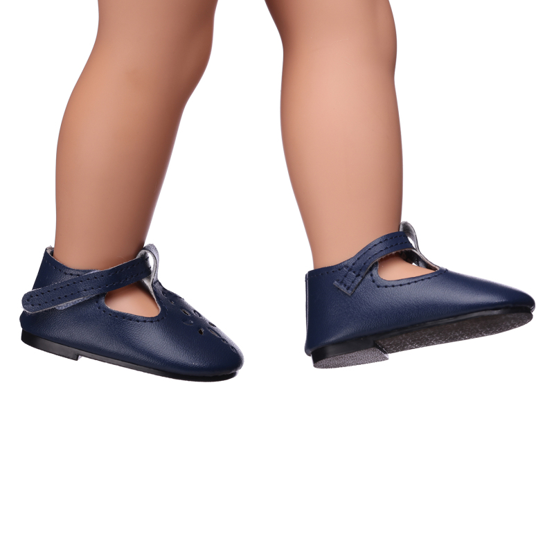 Dark blue rice print covered shoes