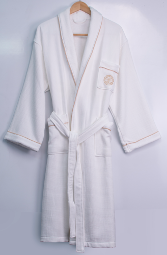 Shawl collar bathrobe