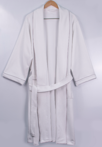 Shawl collar bathrobe