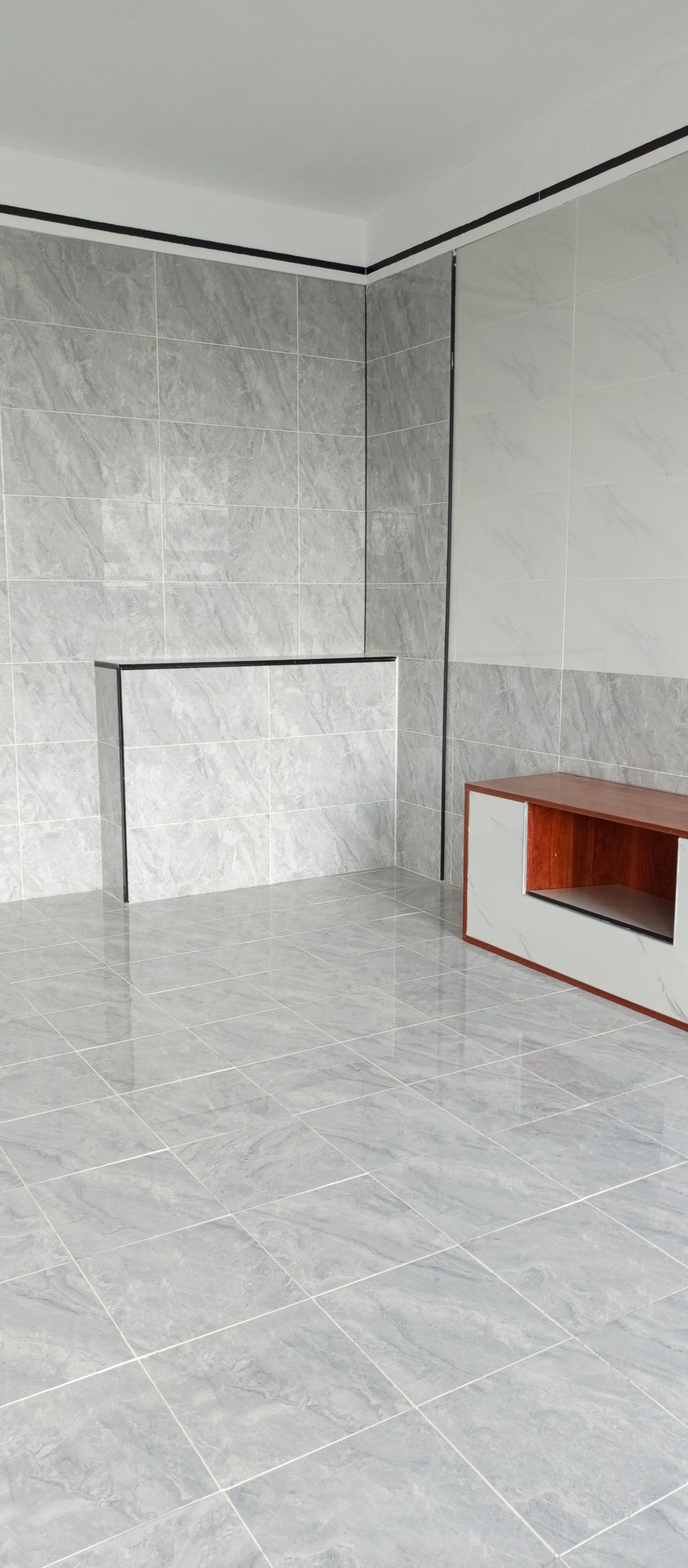 How to Choose the Right Tiles for Your Home