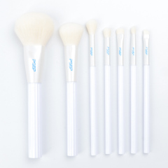 Makeup brush set