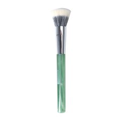 Makeup brush