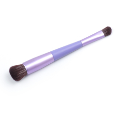 Makeup brush