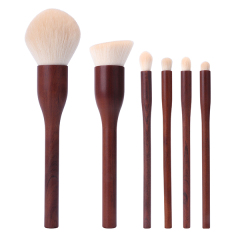 makeup brush
