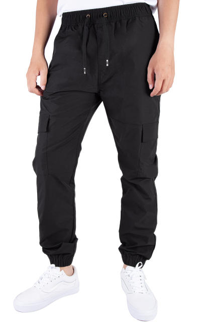 Man Lightweight Cargo Jogger Pants Black