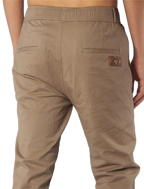 Man Khaki Jogger Pants with Wrinkled Design Slim Fit Dark Khaki