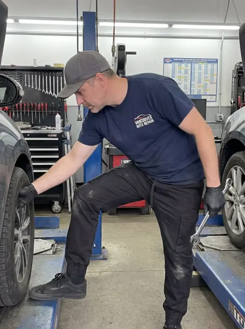 Man Cargo Jogger Pants Slim Fit Black